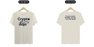 Nome do produtoCamiseta Clássica - Crypto is my Dojo
