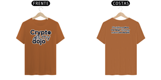 Nome do produtoCamiseta Clássica - Crypto is my Dojo