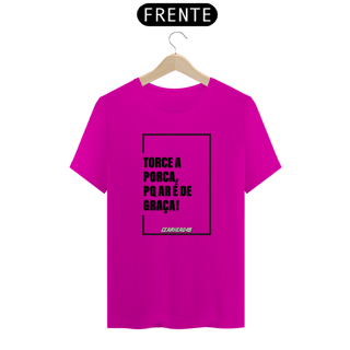 Nome do produto Camiseta Torce a Porca - Estampa Preta