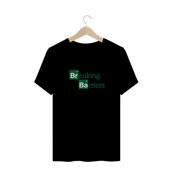 Camiseta Plus size Breaking Barriers