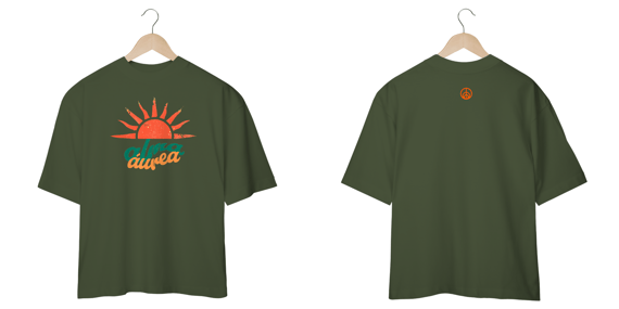 Camiseta oversized alma áurea - modelo 2