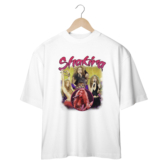 Oversized Shakira