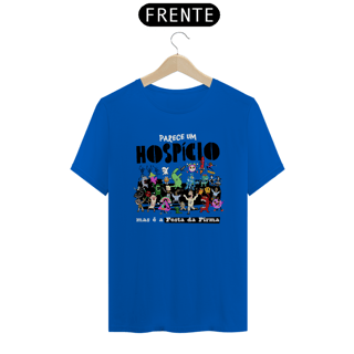 Nome do produto Camiseta - Parece um Hospício Mas é a Festa da Firma