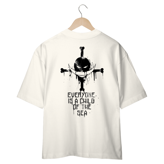 Camiseta Unissex – One Piece Everyone Is a Chield Of The Sea