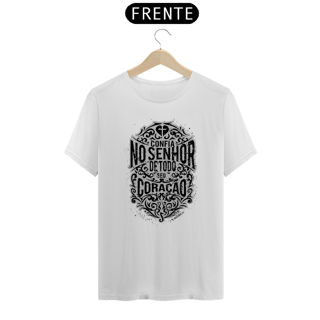Nome do produto Camiseta Cristã-Fé e Estilo em um Só Lugar
