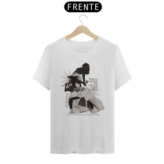 Nome do produto Camiseta Whos Afraid Branco