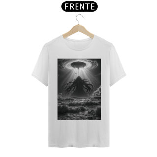 Nome do produtoCamiseta Cthulhu vs Alien