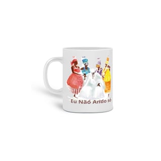 Nome do produto CANECA- EU NÃO ANDO SÓ