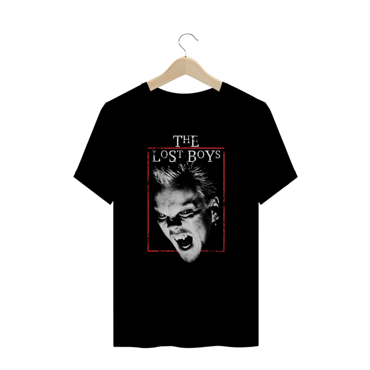 Nome do produto: Camiseta Plus Size The Lost Boys Estampa Terror