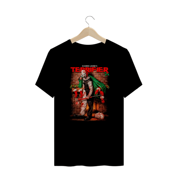 Camiseta Plus Size Terrifier  (Art - Papai Noel de Presente) Estampa Terror