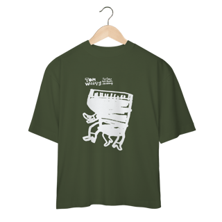 Nome do produto Camiseta Oversized Tom Waits – The Piano Has Been Drinking