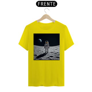 Nome do produto Camiseta Astronauta na Lua