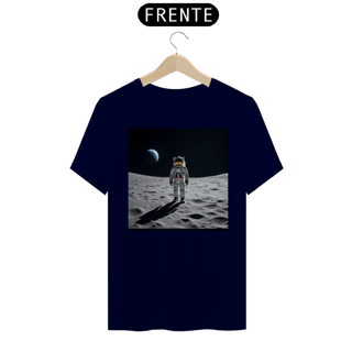 Nome do produto Camiseta Astronauta na Lua