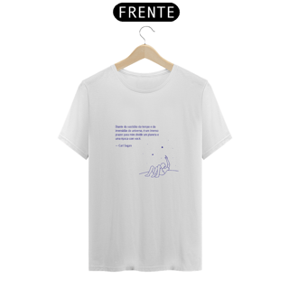 Nome do produtoCamisa Clara Carl Sagan Filosofia