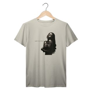 Nome do produto Camiseta Premium Sade - Love Deluxe - Coleção Jazz/ Soul