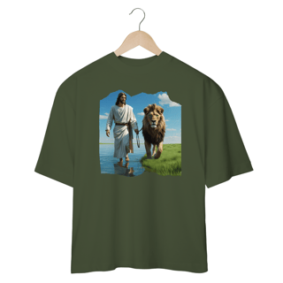 Nome do produto CAMISA OVER SIZE JESUS CAMINHANDO NA AGUA ( varias cores )
