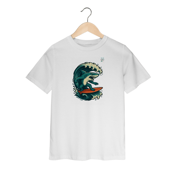 Camiseta Surfing Shark Infantil (Tam. 2 a 8) 
