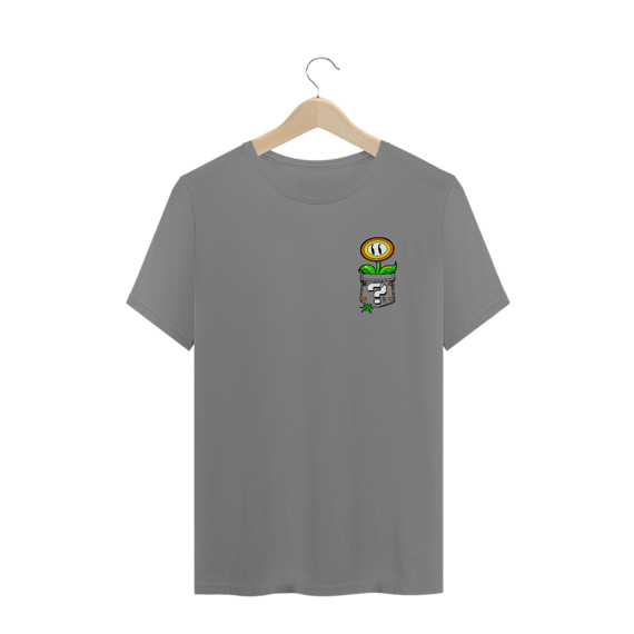 [Plus Size] Camiseta Flor de Fogo no Bolso