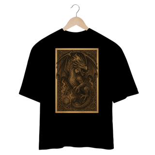 Nome do produto Camiseta Oversized Dragão Clássico – Estilo Carta RPG