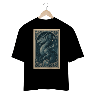Nome do produto Camiseta Oversized Dragão Estelar – Estilo Carta RPG