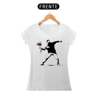 Nome do produto Flower Thrower- Banksy (Baby Look Pima)