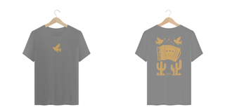 Nome do produto Camiseta Plus Size Xilo Sanfona (estampa clara - frente e verso)