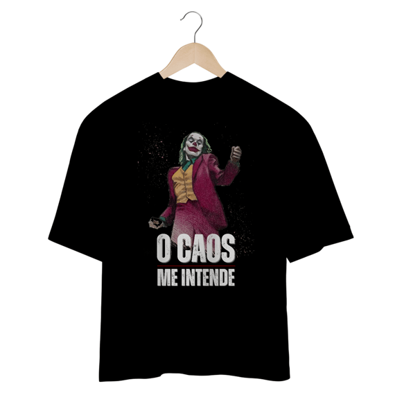 Camiseta oversize O caos me entende