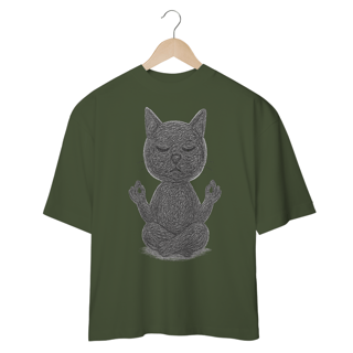 Nome do produto Camiseta Oversized “Gato Preto Zen”
