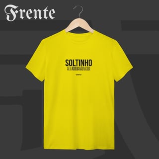 Nome do produto Camiseta T-Shirt - Soltinho | Arte no peito