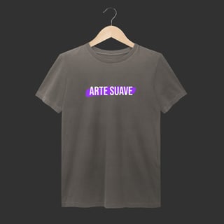 Nome do produto Camiseta Estonada - Arte suave faixa roxa
