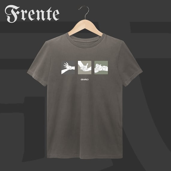 Camiseta Estonada - Mão de vaca | Arte no peito