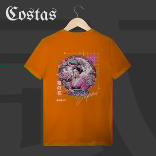 Nome do produto Camiseta T-Shirt - Geisha no Sakura | Arte nas costas