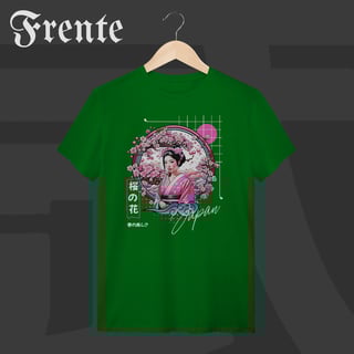 Nome do produto Camiseta T-Shirt - Geisha no Sakura | Arte no peito