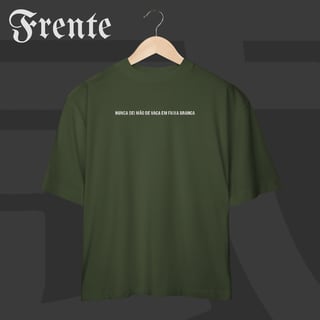 Nome do produto Camiseta Oversized - Nunca dei mão de vaca | Arte no peito