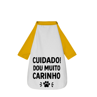 Nome do produto Cuidado! Dou Muito Carinho - Camisa pet Dog