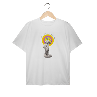 Nome do produto Camiseta Plus Size Arte Não É Crime