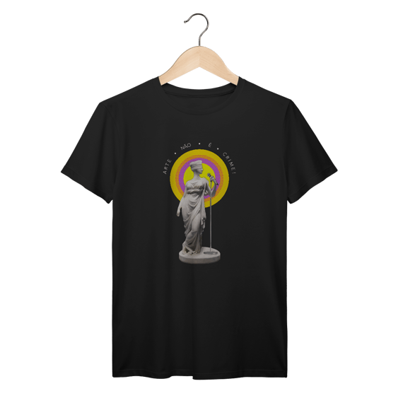 Camiseta Arte Não É Crime