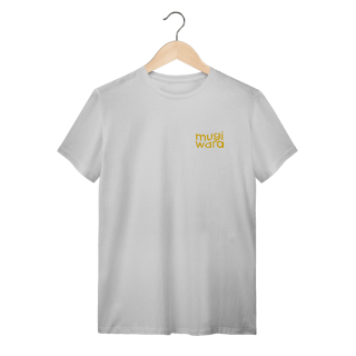 Nome do produtoCamiseta Gato Chapéu de Palha: A Aventura Felina Começa!