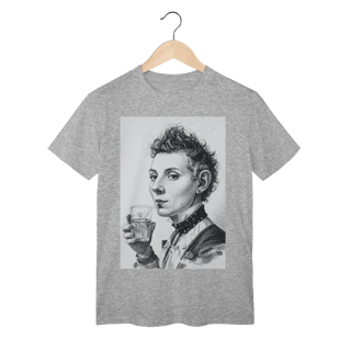 Nome do produto Woman Drink - Tshirt
