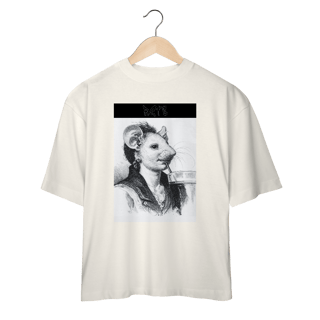 Nome do produto Rats Woman 04 - Camiseta Oversized