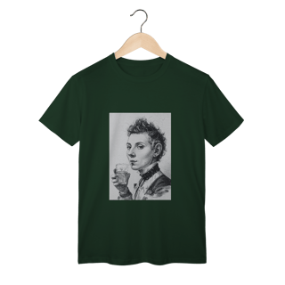 Nome do produto Woman Drinks - T shirt Classic