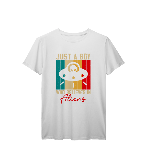 Camiseta T-Shirt Prime Just a boy Who Believes in Alien Clássic