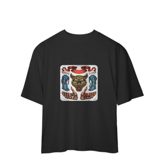 Nome do produto Camiseta Oversized neotradicional/ocultista