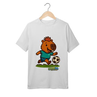 Camiseta Capivara Jogando Futebol - juvenil