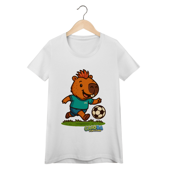Camiseta Capivara Jogando Futebol - feminina