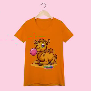 Nome do produto Camiseta Baby Long Feminina Camelo – 100% Algodão | Coleção Reino Animal do Caioba