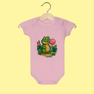 Nome do produto Body Infantil Jacaré – 100% Algodão | Coleção Reino Animal do Caioba