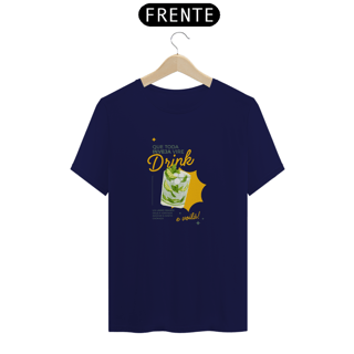Nome do produtoT-shirt Virou Drink – Camiseta Criativa com Estampa Irônica e Alternativa