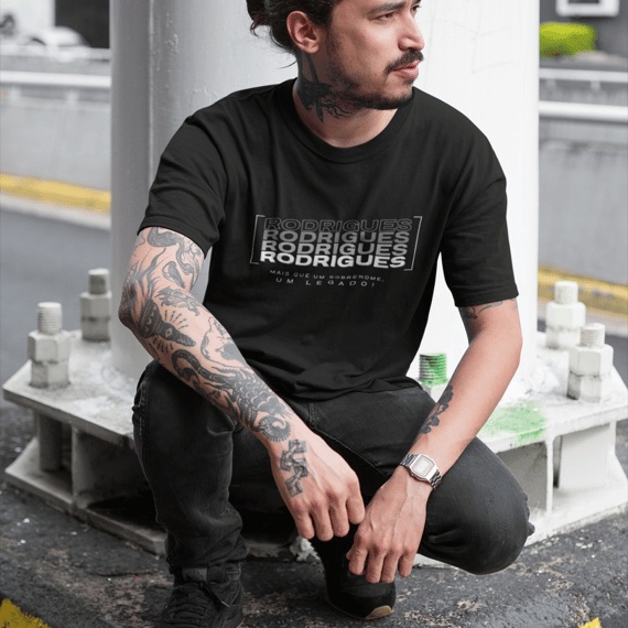 Camiseta Unissex “Rodrigues, Mais que um Sobrenome, um Legado!” – Vista o Legado (Malha Quality)