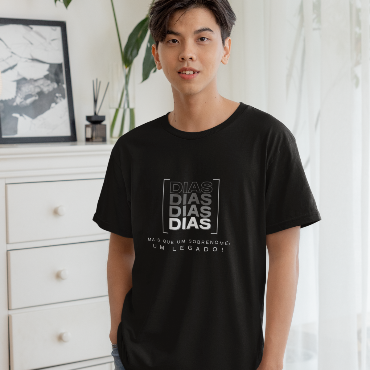 Camiseta Unissex Infanto-Juvenil “Dias, Mais que um Sobrenome, um Legado!” – Vista o Legado (Malha Quality)